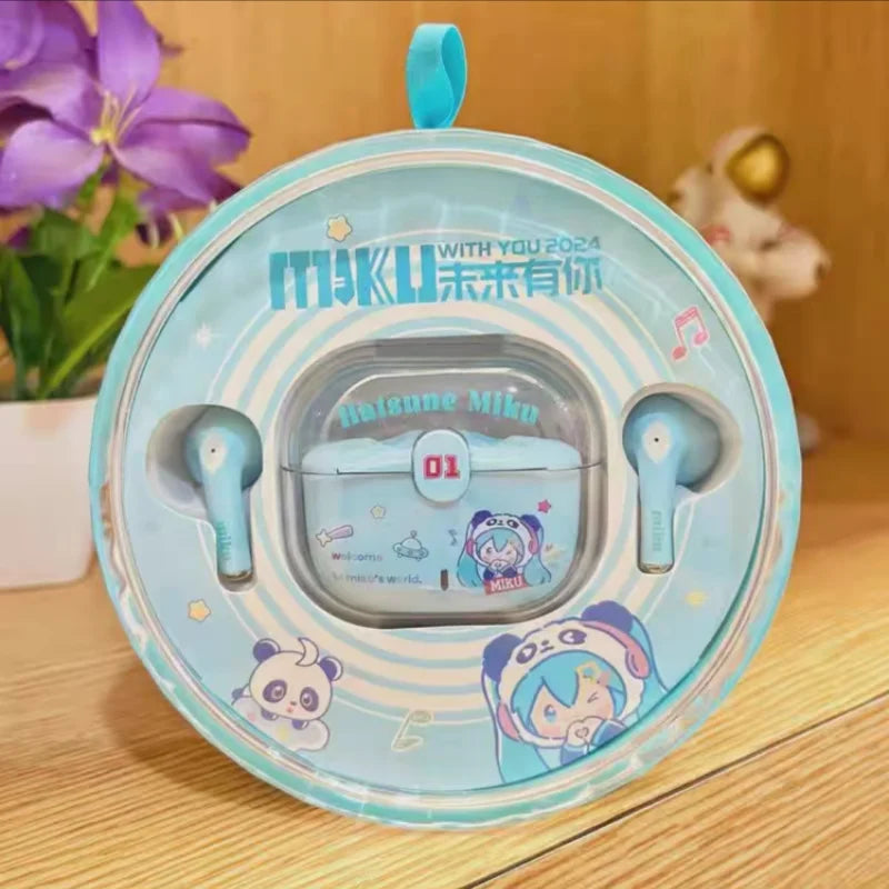 Słuchawki Bezprzewodowe Hatsune Miku – Miku With You 2024, Okrągłe Etui Kolekcjonerskie, TWS