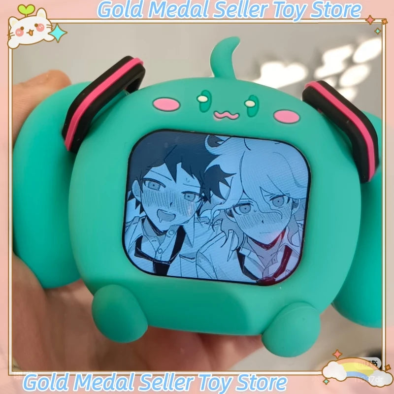 Słuchawki True Wireless Hatsune Miku – Ekran LCD Dotykowy, Etui CUBE FACE, Prezent